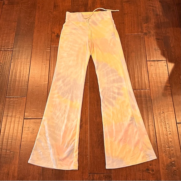 Gilly Hicks Tie-Dye Flare Lounge Pants Size XS - Picture 2 of 4